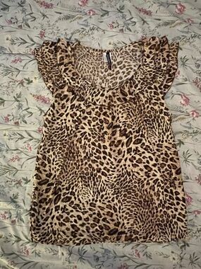 Cap Sleeve Leopard Print Blouse